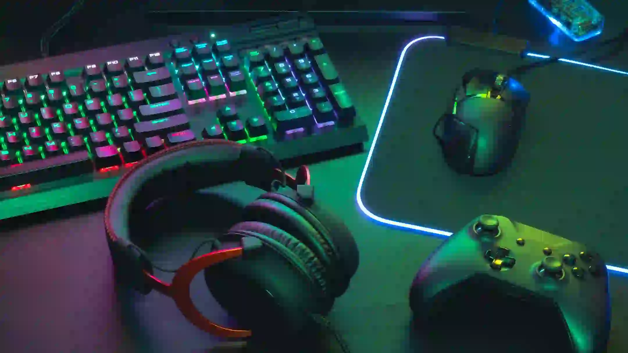 تجهیزات گیمینگ حرفه ای
